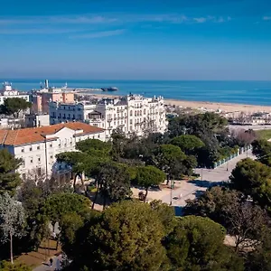 Residenza Parco Fellini Rímini